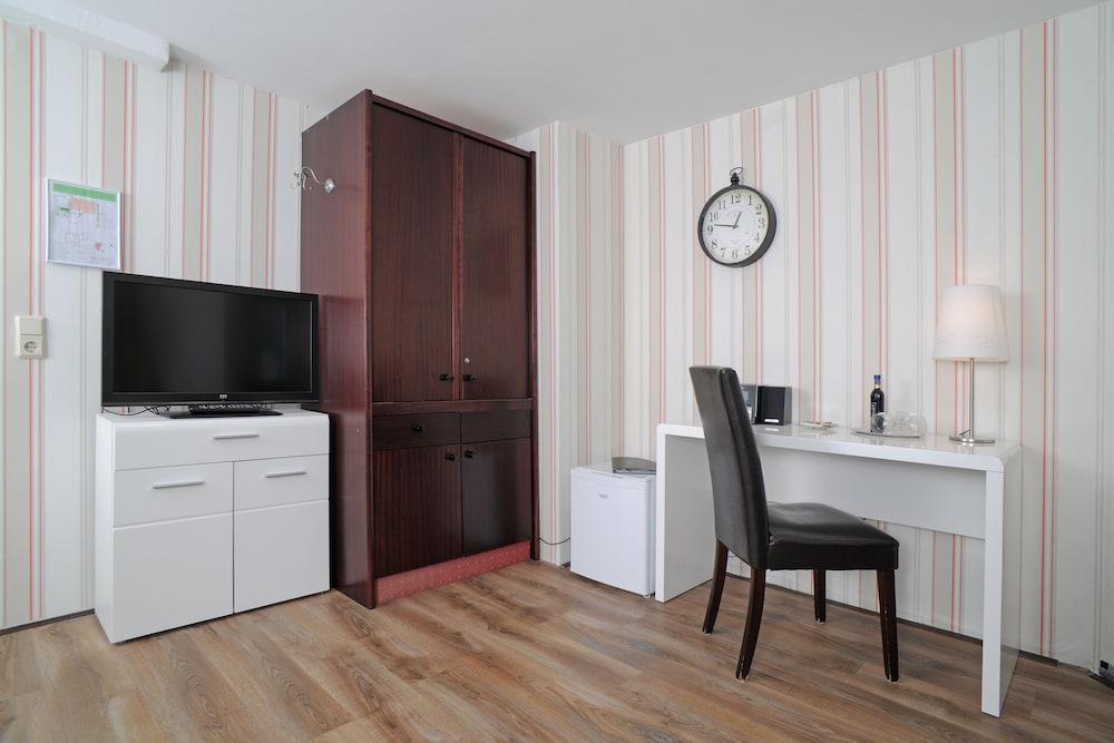Le Petit Palais - Hotel/pension Bad Suderode